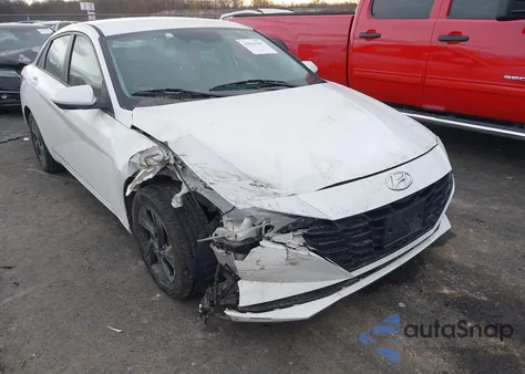 2022 Hyundai Elantra Sel z USA, uszkodzony, nr VIN 5NPLM4AG5NH065974